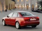 Audi A4 3.0 TDI Quattro Sedan 2004 года